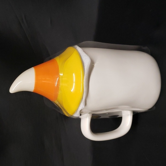 Rae Dunn "TRICK OR TREAT" Candy Corn Gnome Lidded Mug - Picture 3 of 5
